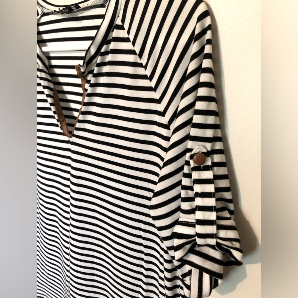 Ace & Ally Classic Black and White Striped Women's T Shirt Rolled Sleeves - Picture 2 of 5